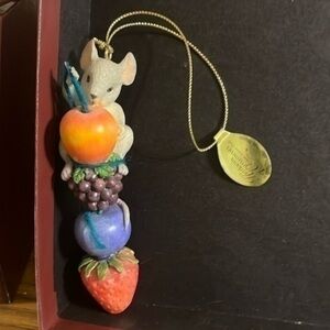 Heirloom collection ornament - sew berry fine - mouse on fruit